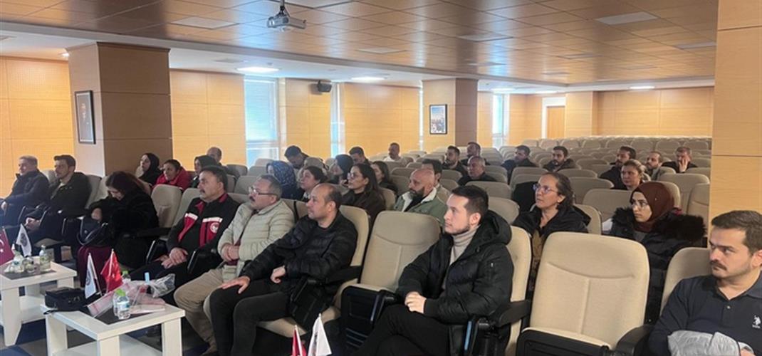 BİTKİ KORUMA ÜRÜNLERİ KONTROL GÖREVLİSİ EĞİTİM TOPLANTISI DÜZENLENDİ